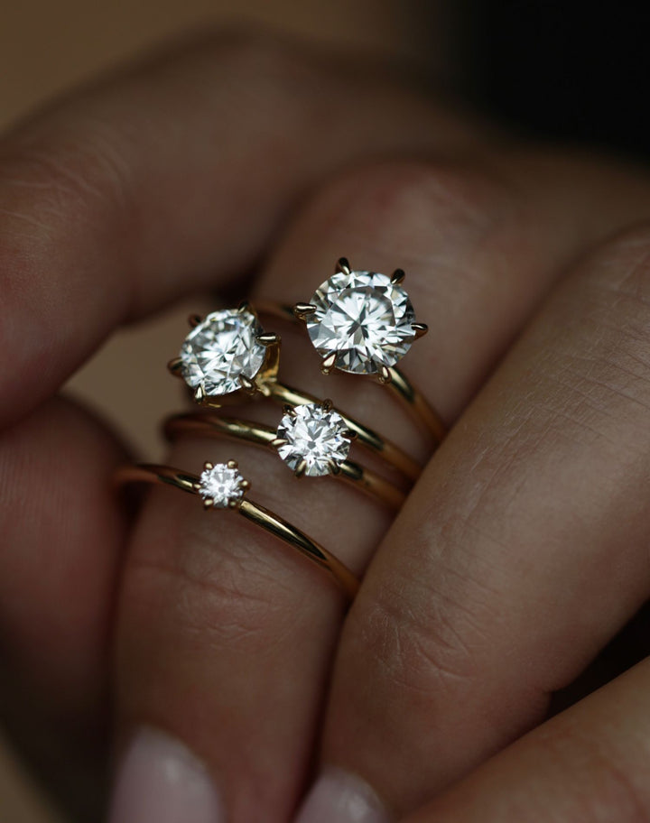 modern engagement ring,