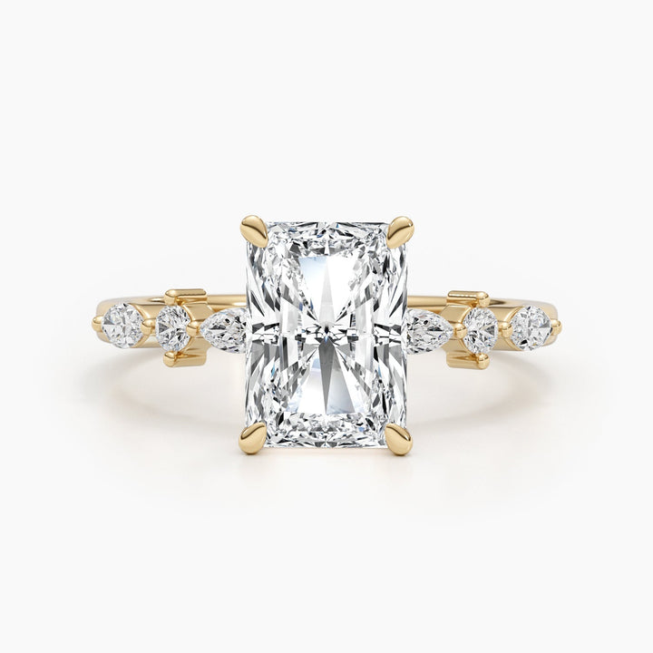 radiant diamond center stone,