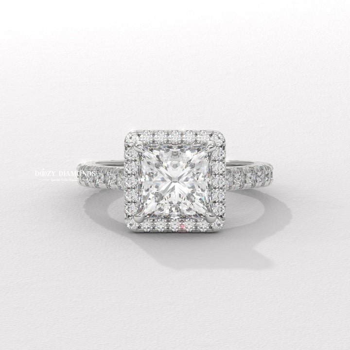 Lab grown diamond ring
Natural diamond ring
Diamond ring
Moissanite engagement ring