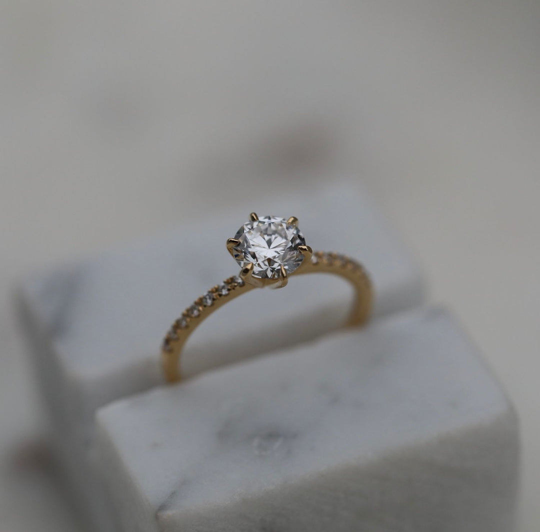0.85 CT Round Solitaire CVD E/VS1 Diamond Engagement Ring - Doozy Diamonds