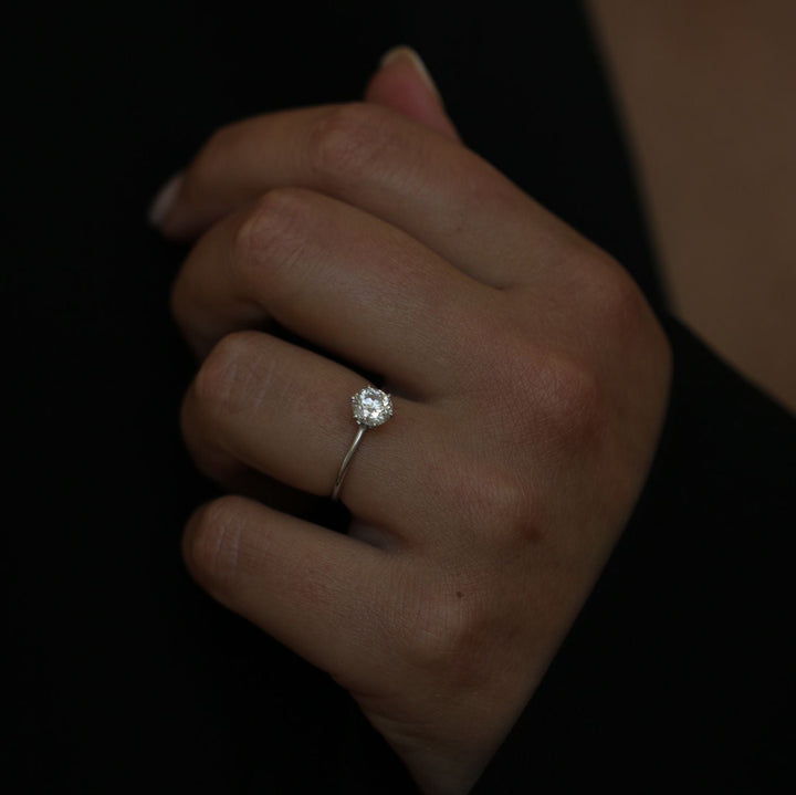 classic bridal jewelry,