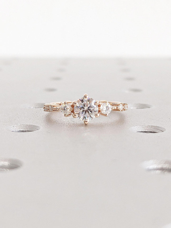 round cut luxury engagement ring