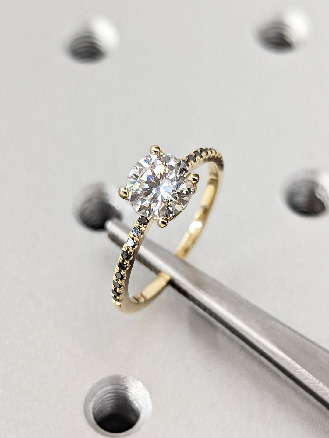round cut statement jewelry,