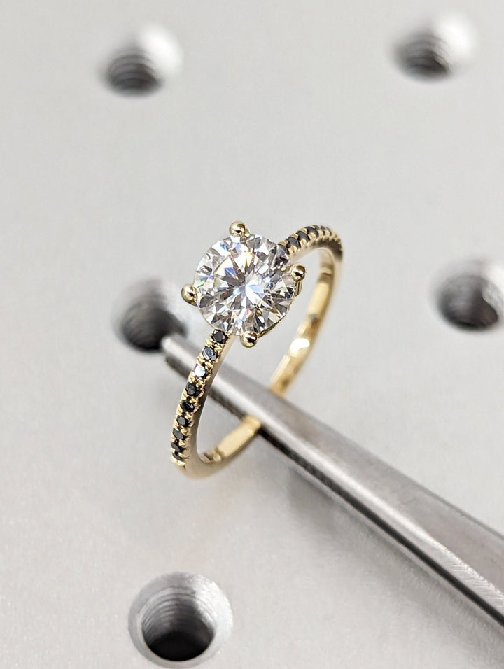 round cut statement jewelry,