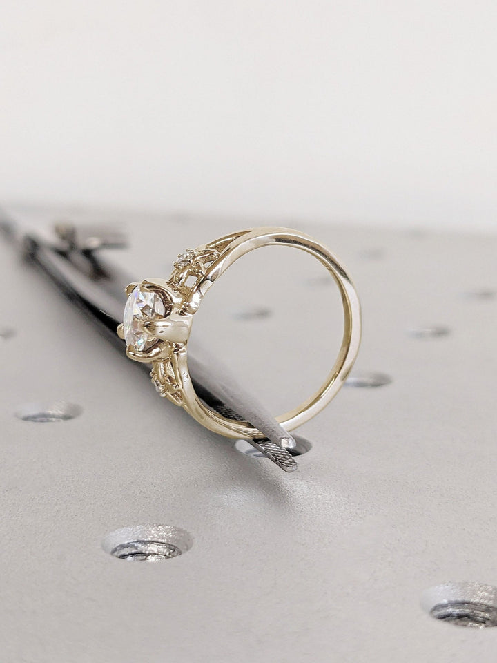 trilogy diamond setting,