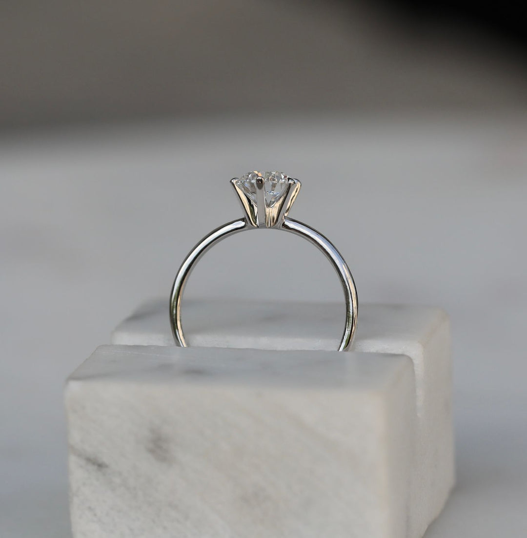 1.0 CT Round Solitaire CVD E/VS1 Diamond Engagement Ring - Doozy Diamonds