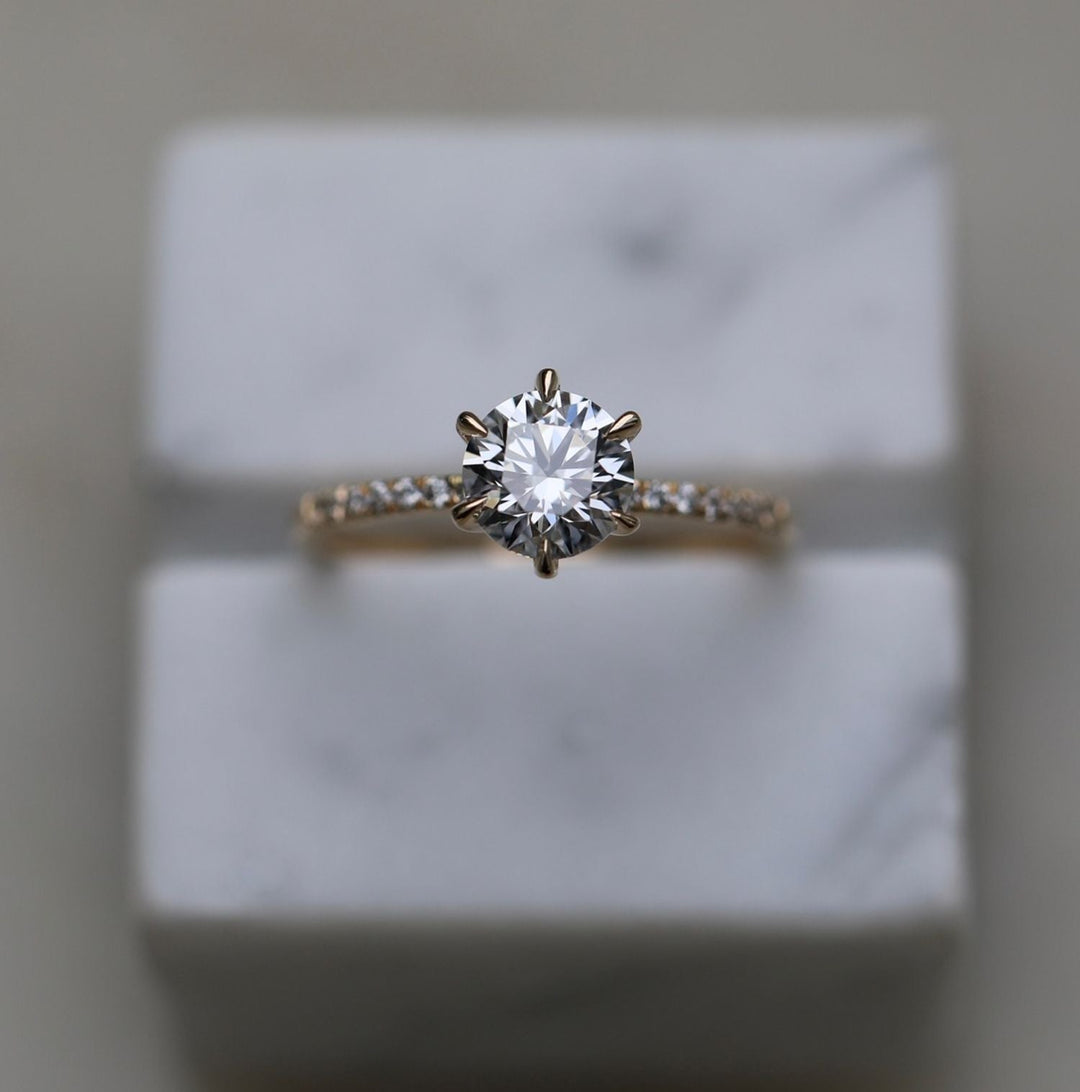 1 carat diamond ring