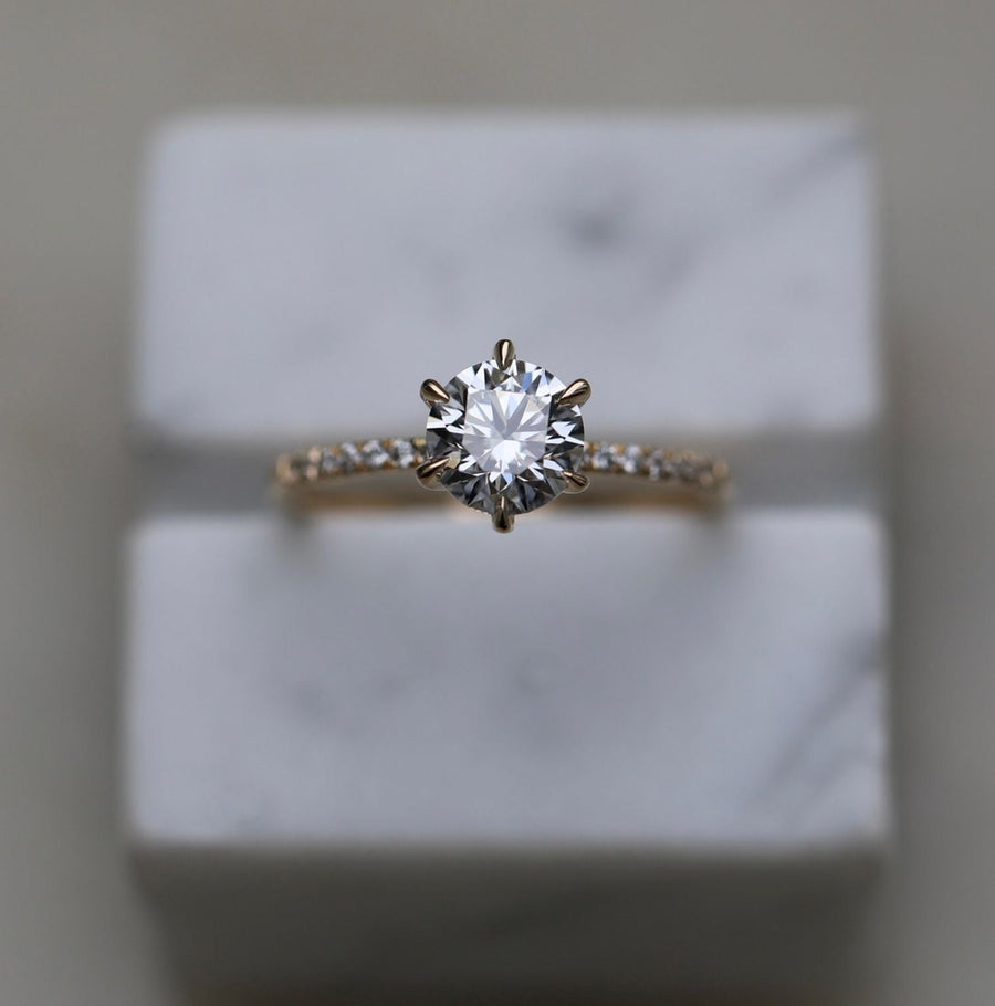 1 carat diamond ring