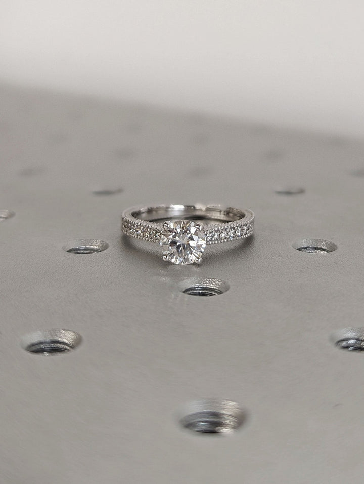 round lab grown vintage ring,