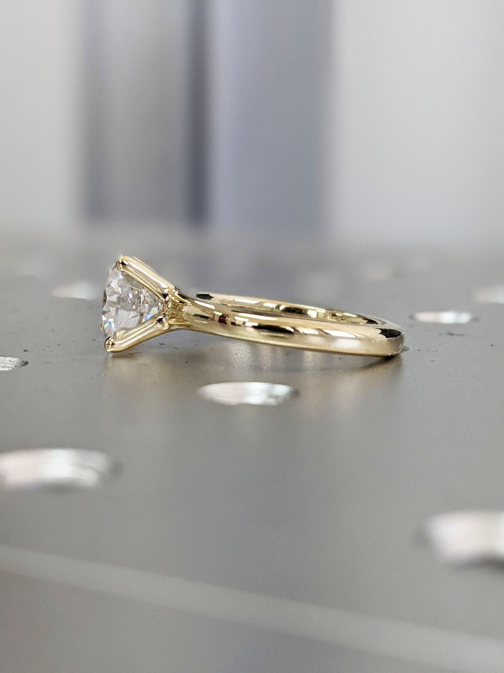 Women's fine diamond jewelry ring with round cut stone
