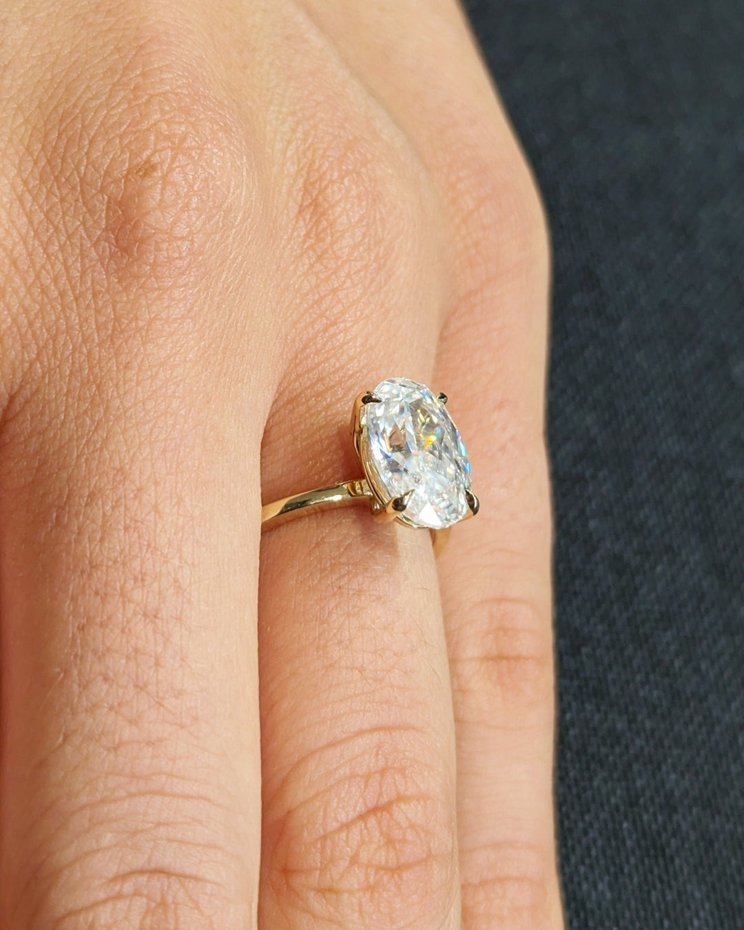 women-engagement-ring
