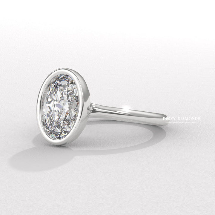 elegant commitment jewelry, modern luxury engagement, bridal couture jewelry, luxury relationship symbol, sparkling bridal jewelry, artisan luxury ring, wedding proposal inspiration, fine jewelry