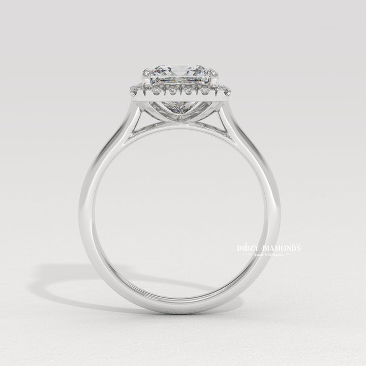 princess cut engagement ring for women, luxury proposal jewelry, wedding jewelry for women, ethical bridal jewelry, modern bridal ring, elegant proposal ring, sustainable luxury jewelry,