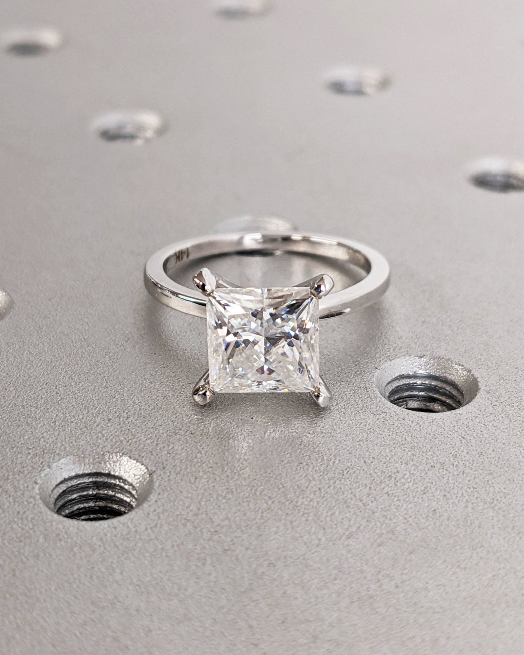 dazzling princess cut diamond,