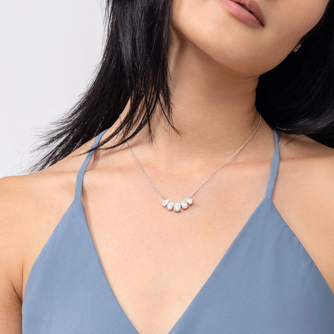 3-50-tc-oval-cvd-f-vs-diamond-necklace