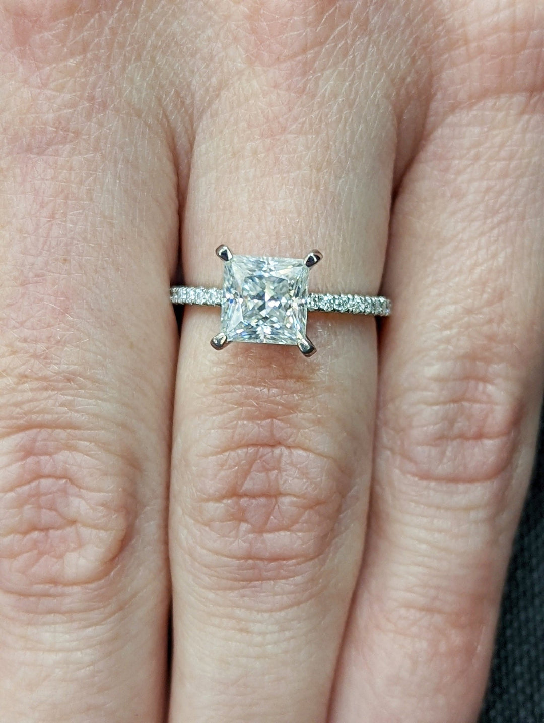 princess cut anniversary ring,