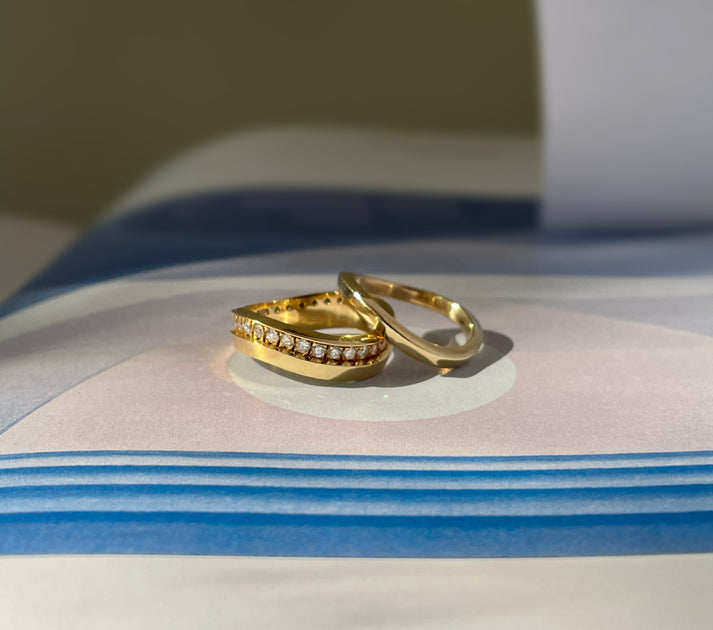 14k|18K Solid Gold Unique Curved Wedding Band for Women