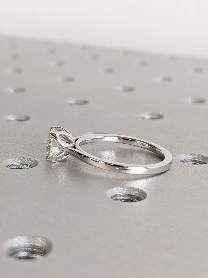round solitaire diamond ring,