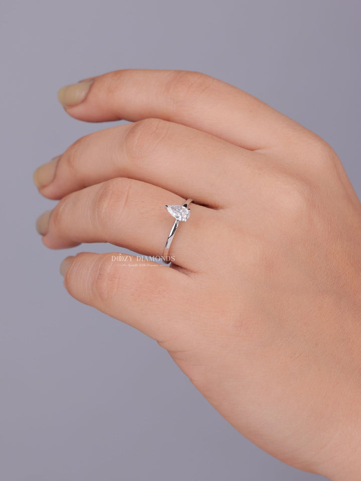 0.75ct - 2.0ct Pear E/VS2 Diamond Lab Grown Solitaire Engagement Ring - Doozy Diamonds