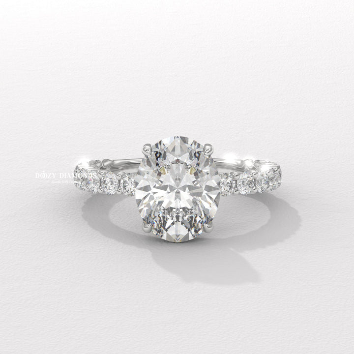 wedding proposal ring, oval brilliant diamond, engagement jewelry gift, anniversary diamond ring, luxury bridal accessory, forever love ring, premium diamond jewelry,
