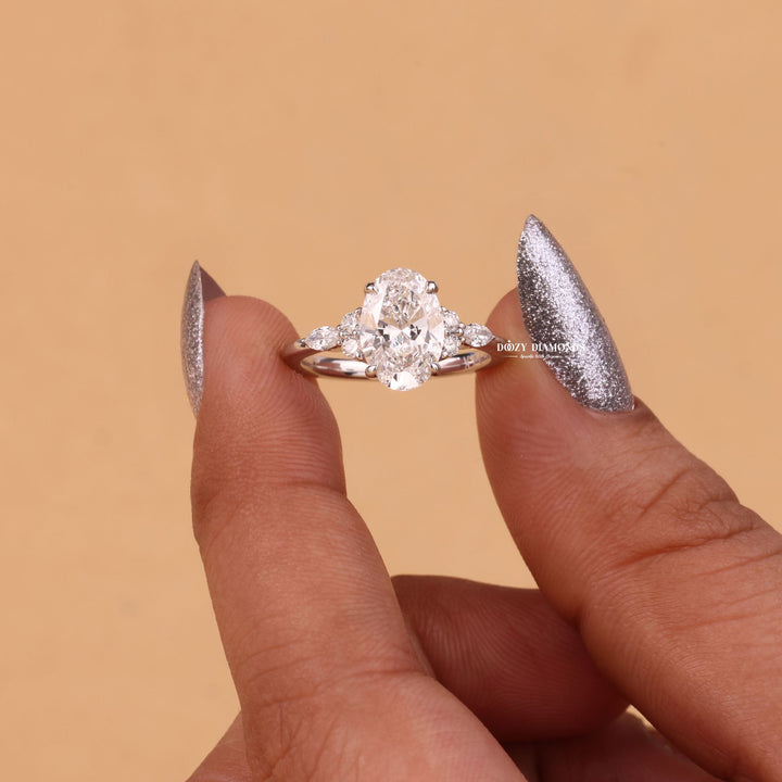 2.50CT-3.50CT Oval Cut F/VS1 Lab Grown Diamond Cluster Engagement Ring