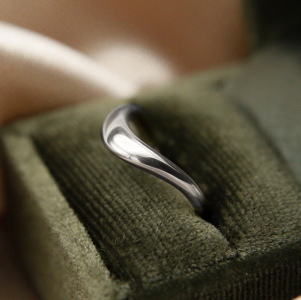 18K|14K Solid Gold Unique U Shape Plain Wave Wedding Band