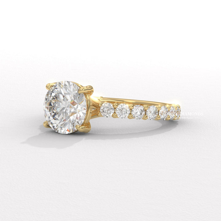round diamond ring,