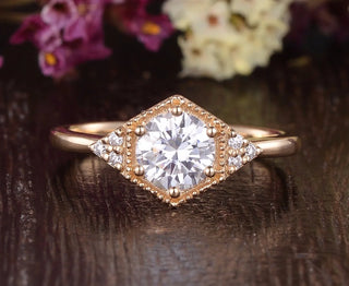 1.60CT Round Cut Vintage Moissanite Engagement Ring