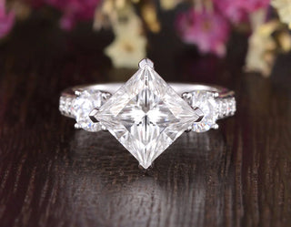 2.08CT Princess Cut Three Stone Moissanite Engagement Ring