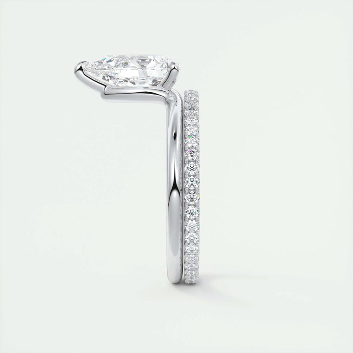 2ct Pear Shaped F- VS1 Lab Grown Diamond Solitaire Engagement Ring