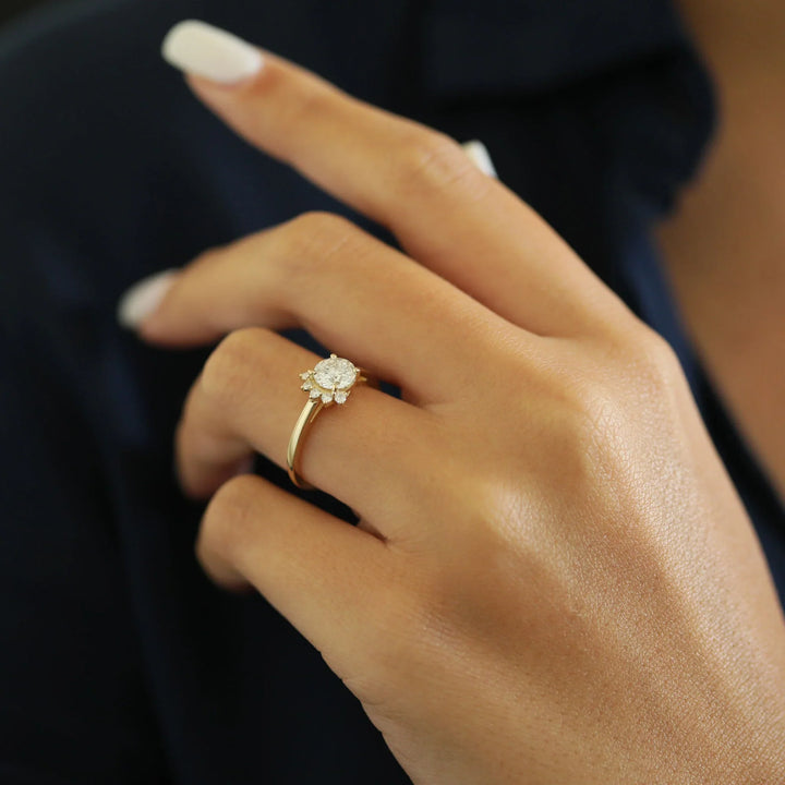 1.0CT Round Cut Cluster Moissanite Diamond Engagement Ring