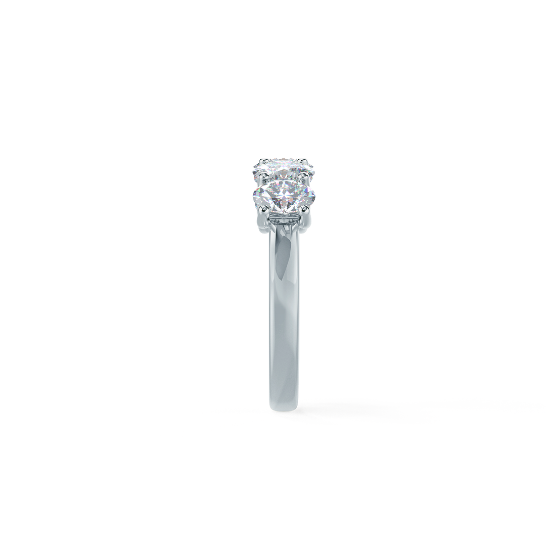 2.5mm Oval Cut 5 Stone Moissanite Wedding Band