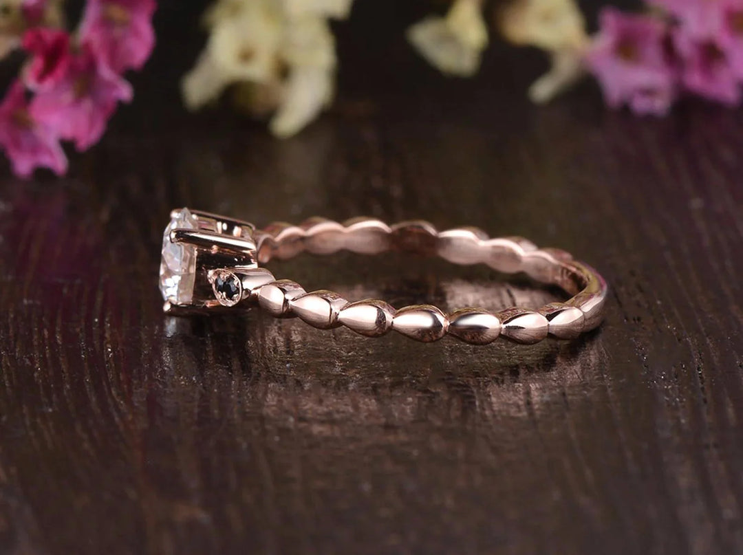1.35CT Round Cut Solitaire Moissanite Engagement Ring