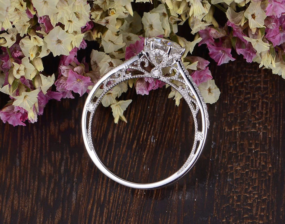 1.35CT Round Cut Solitaire Moissanite Engagement Ring