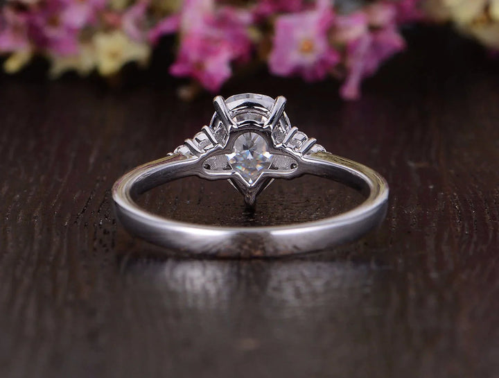 0.75 CT Pear Cluster Moissanite Engagement Ring