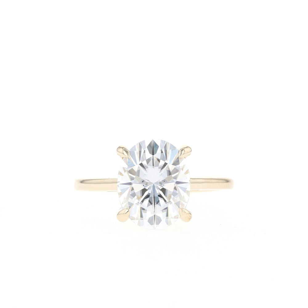 0.75CT Round Cut Solitaire Diamond Moissanite Engagement Ring