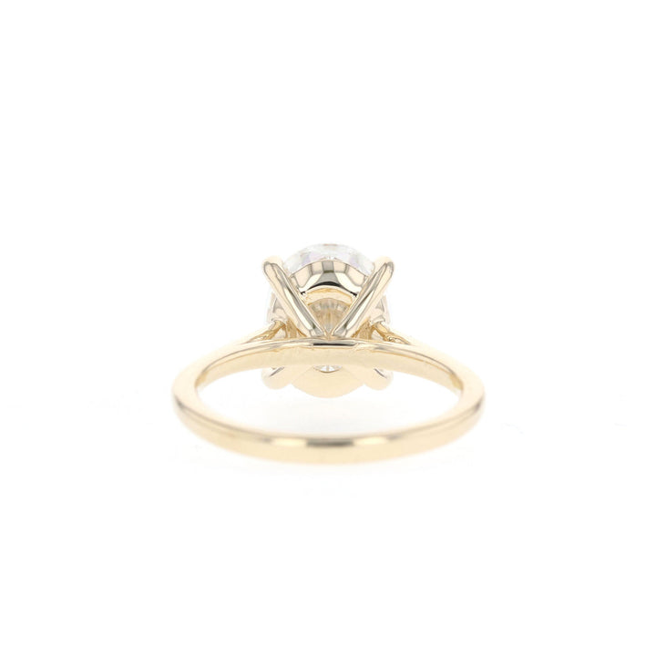 0.75CT Round Cut Solitaire Diamond Moissanite Engagement Ring