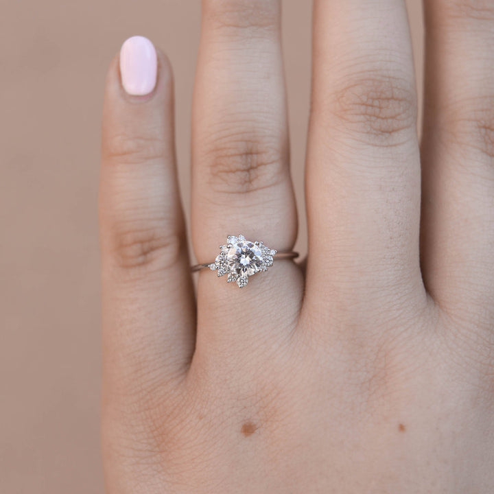 1.05ct Round Diamond Moissanite Cluster Engagement Ring