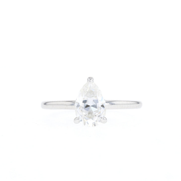 0.80CT Pear Moissanite Diamond Solitaire Engagement Ring
