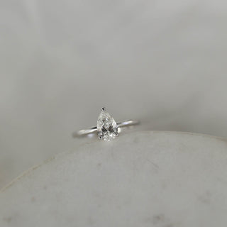 0.80CT Pear Moissanite Diamond Solitaire Engagement Ring