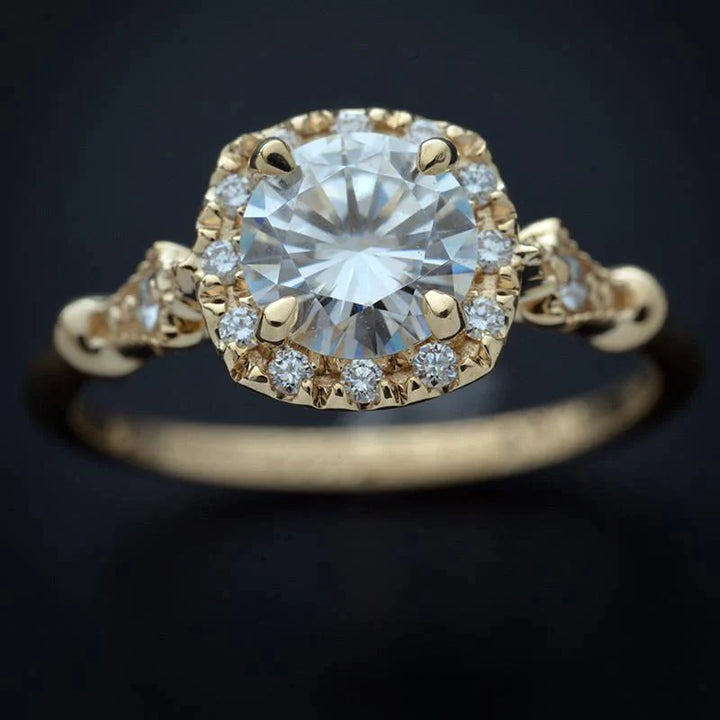 1.1CT Round Cut Vintage Halo Moissanite Diamond Engagement Ring