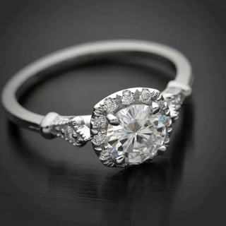 1.1CT Round Cut Vintage Halo Moissanite Diamond Engagement Ring