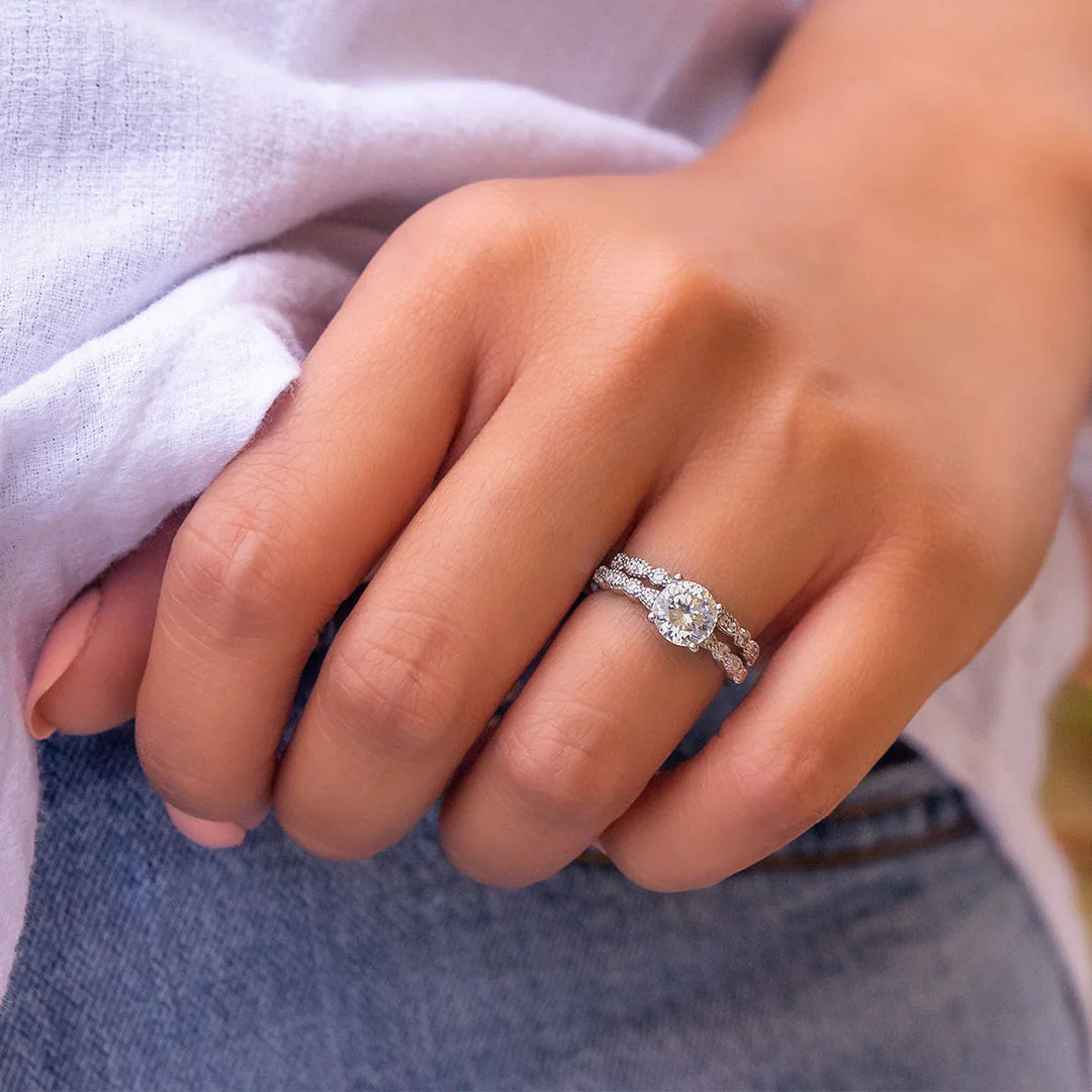 1.80CT Round Cut Solitaire Moissanite Diamond Engagement Ring