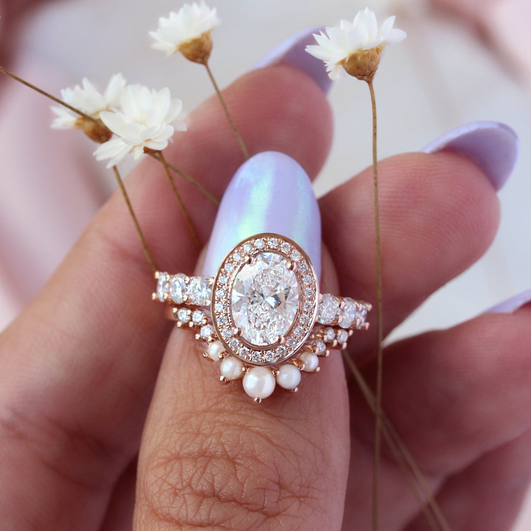 oval diamond proposal ring for her