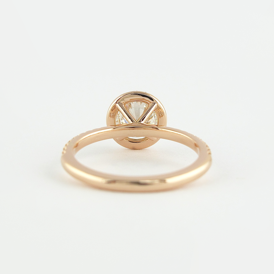 1.0CT Round Cut Halo Moissanite Engagement Ring