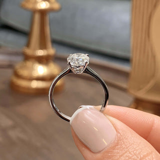 2.15ct Oval Cut Solitaire Moissanite Diamond Engagement Ring