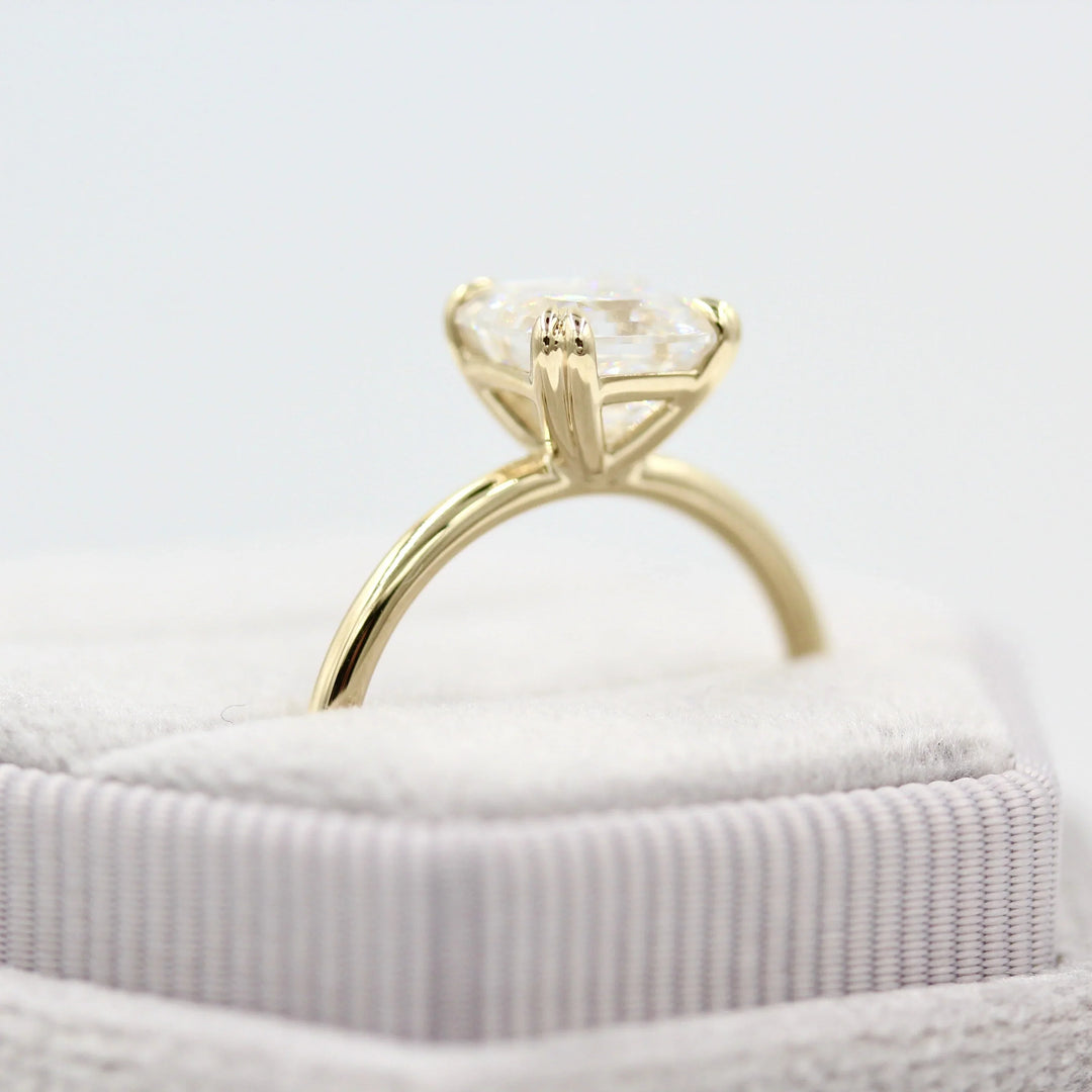 2.0CT Asscher Cut Solitaire Moissanite Engagement Ring