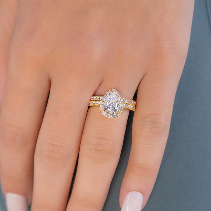 1.33CT Pear Cut Halo Moissanite Diamond Engagement Ring