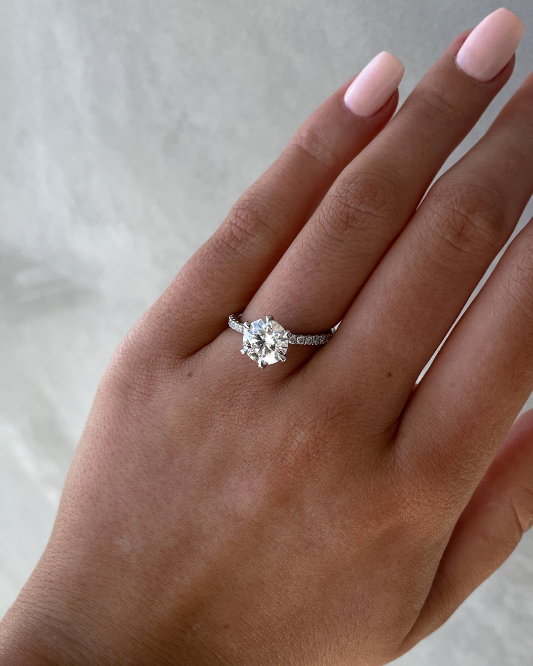 D color diamond ring,