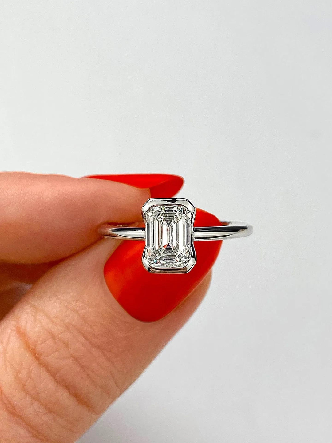 2ct Emerald F - VS1 Lab Grown Diamond Solitaire Engagement Ring - Doozy Diamonds